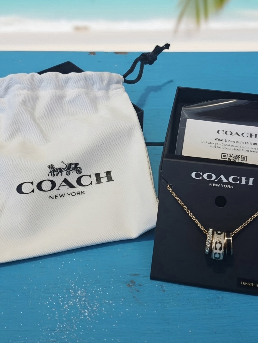 NWT COACH Signature Enamel Rondell Necklace